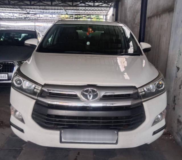 https://images10.gaadi.com/usedcar_image/4590917/original/processed_8017122c68b831eec9312884c3a782ca.jpg?imwidth=6400