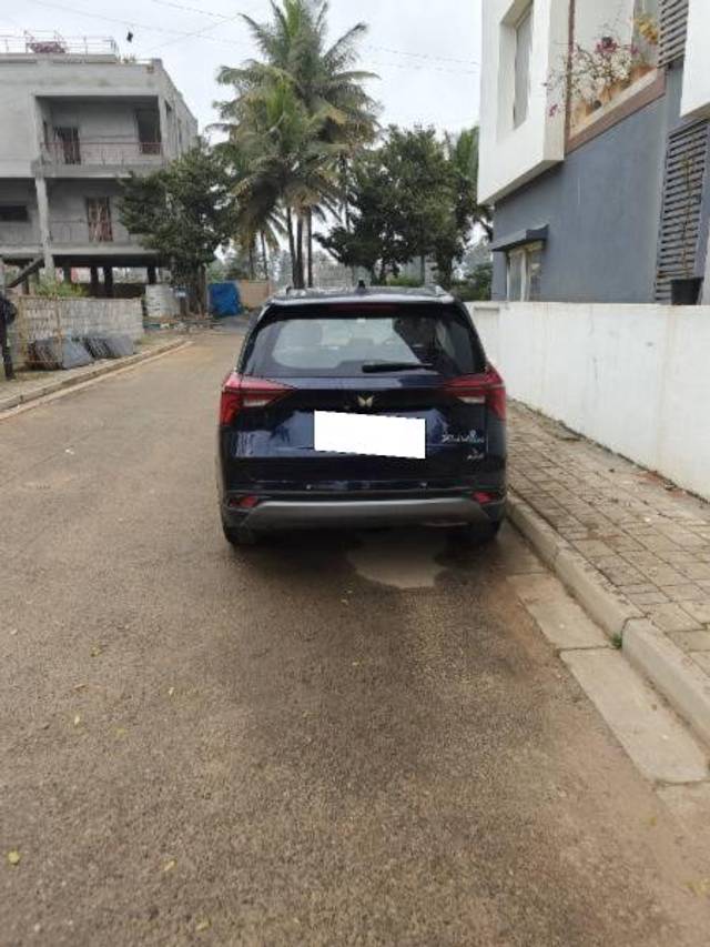 https://images10.gaadi.com/usedcar_image/4590946/original/processed_8ead5e1c-206c-44d7-a598-319290789351.jpg?imwidth=6401