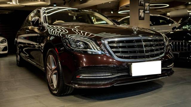 https://images10.gaadi.com/usedcar_image/4590970/original/processed_af05a55decad541db14dd142a46df67f.jpg?imwidth=6400