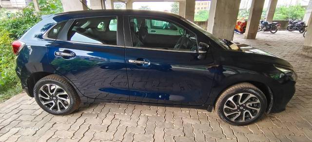 https://images10.gaadi.com/usedcar_image/4590973/original/processed_47808301-bcff-4d32-ad38-c62ac2e8999d.jpg?imwidth=6401
