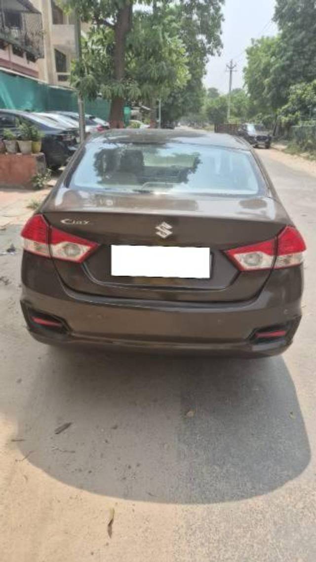 https://images10.gaadi.com/usedcar_image/4590984/original/processed_fbe98440-6132-4088-8c6b-cde9958a9c30.jpg?imwidth=6402