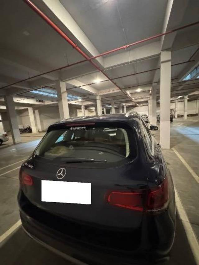 https://images10.gaadi.com/usedcar_image/4591028/original/processed_1b09cbee-7d20-4733-818d-20308738a111.jpeg?imwidth=6401