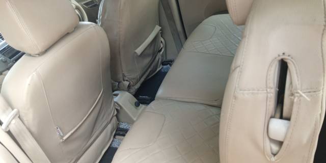 https://images10.gaadi.com/usedcar_image/4591036/original/d23496ef13ac138765751ae15ff4e287.jpg?imwidth=6402
