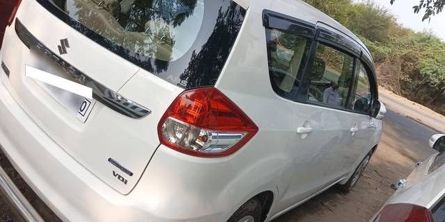 https://images10.gaadi.com/usedcar_image/4591036/original/processed_bd569038c39c267d0b5bf149654ceeba.jpg?imwidth=6400