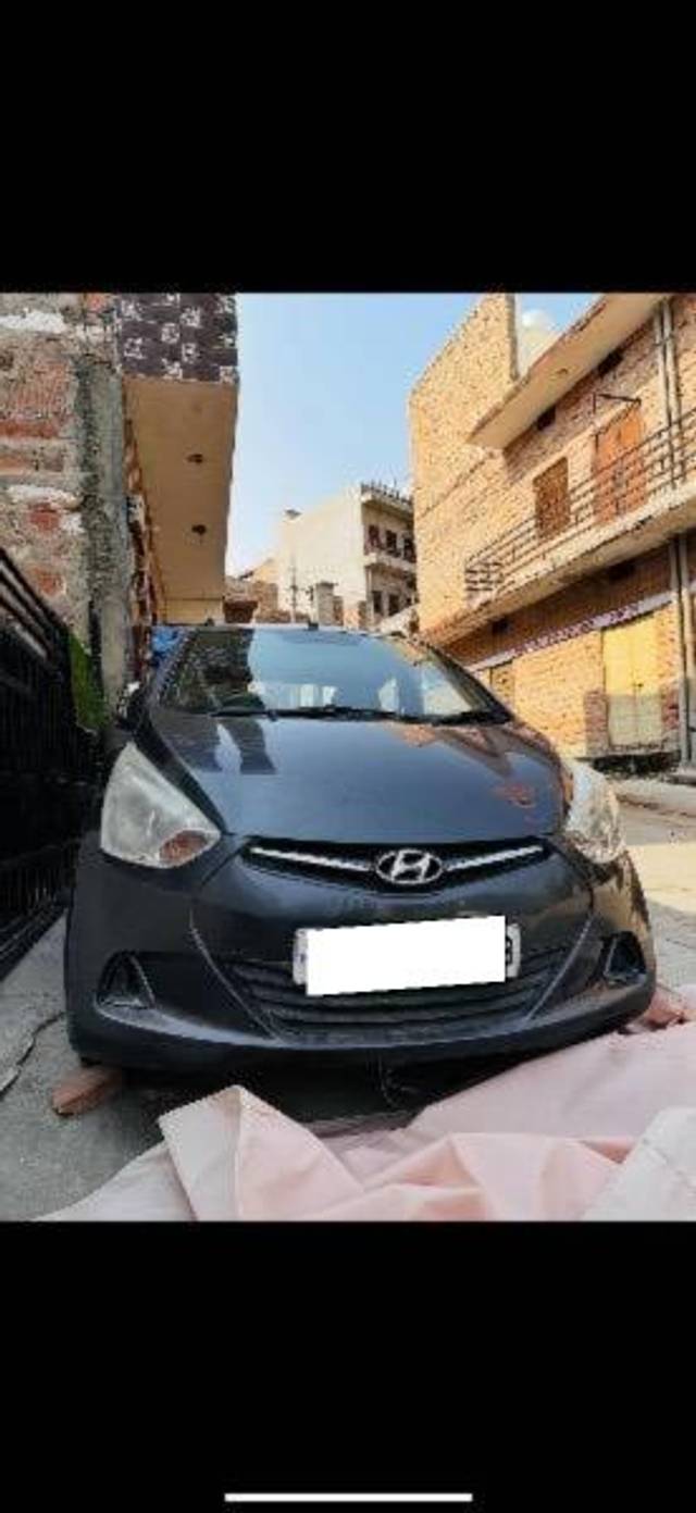 https://images10.gaadi.com/usedcar_image/4591042/original/processed_a46645d1-9013-4606-b7e9-57ddd57ce1c7.jpeg?imwidth=6400
