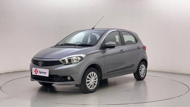 https://images10.gaadi.com/usedcar_image/4591084/original/2f5459e464e31b34d6ef9ffa27cde903.JPG?imwidth=6400