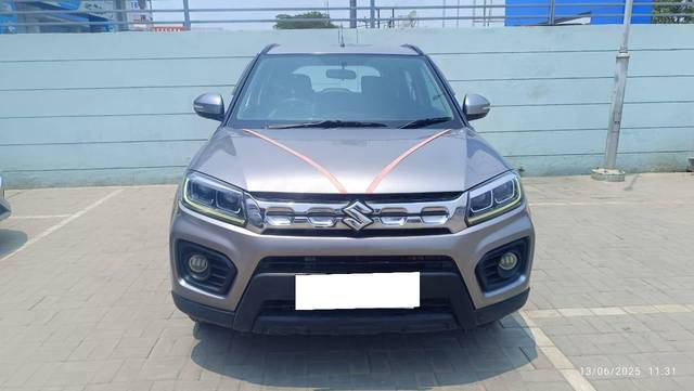 https://images10.gaadi.com/usedcar_image/4591087/original/processed_a0ff727c9fb9d25470f1b5ed1aaa6e5b.jpeg?imwidth=6400