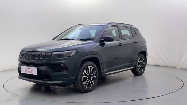 https://images10.gaadi.com/usedcar_image/4591104/original/928d45ff47cd4cc4432ebbaf375f2a2b.JPG?imwidth=6400