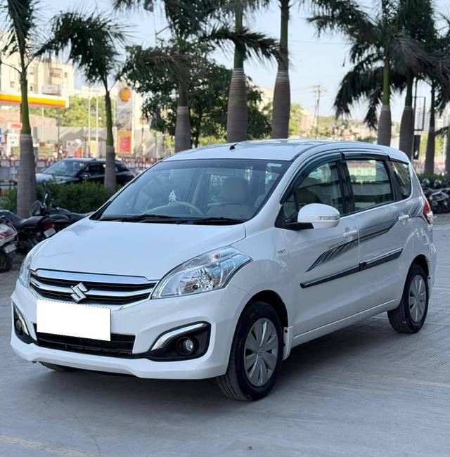 https://images10.gaadi.com/usedcar_image/4591127/original/processed_1ac77fecfe828f7018bdadb41b6f7e4e.jpg?imwidth=6400