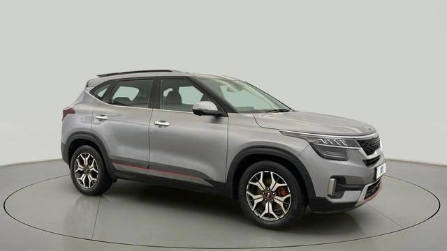 https://images10.gaadi.com/usedcar_image/4591129/original/55214b9a301a96382cf4c01d043be6ff.jpg?imwidth=6400