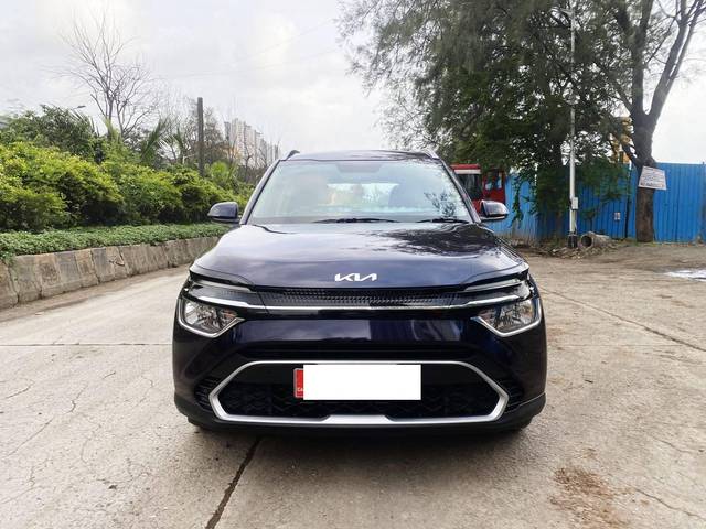 https://images10.gaadi.com/usedcar_image/4591132/original/processed_3aaf6bdcc294f6937350091699696d67.jpg?imwidth=6400