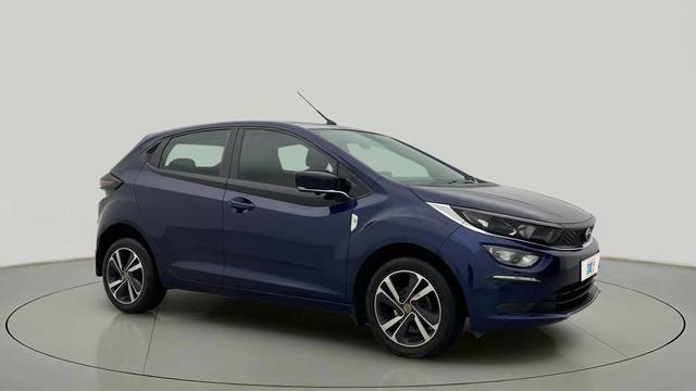 https://images10.gaadi.com/usedcar_image/4591154/original/d960ab2f5ed52fc81b7c26d5e1d984e1.jpg?imwidth=6400