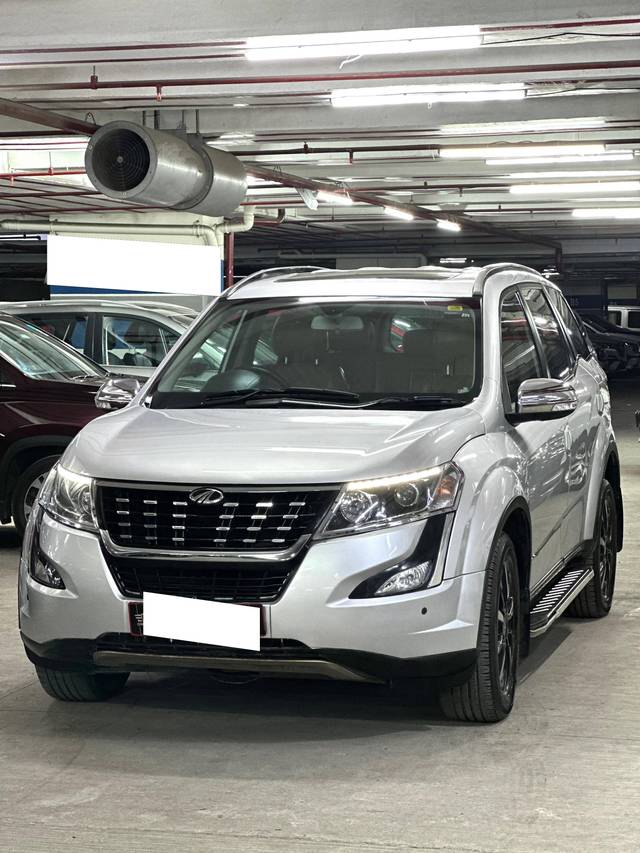 https://images10.gaadi.com/usedcar_image/4591164/original/processed_e1211f47299605010fba00b8466e3abe.jpg?imwidth=6402