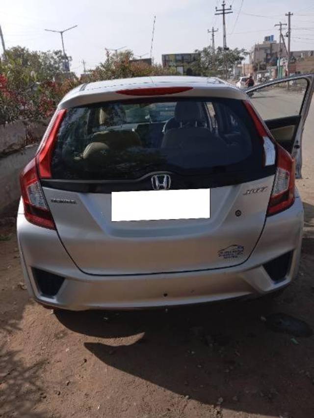 https://images10.gaadi.com/usedcar_image/4591243/original/processed_72bf6c6c-b1fa-4090-81a2-8484475987da.jpg?imwidth=6401