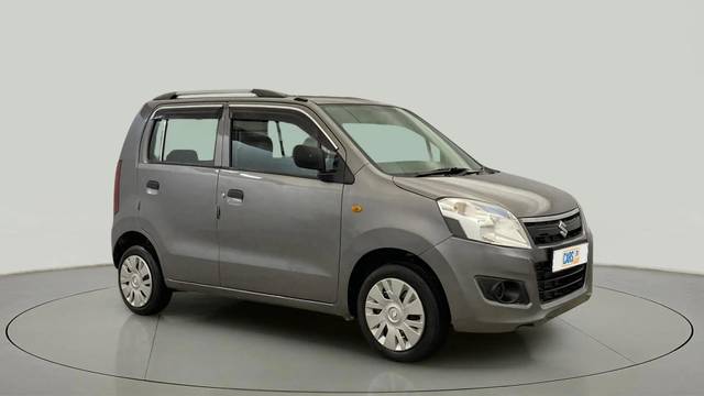 https://images10.gaadi.com/usedcar_image/4591244/original/adb266c970a402f1ee236e8e7734efe5.jpg?imwidth=6400