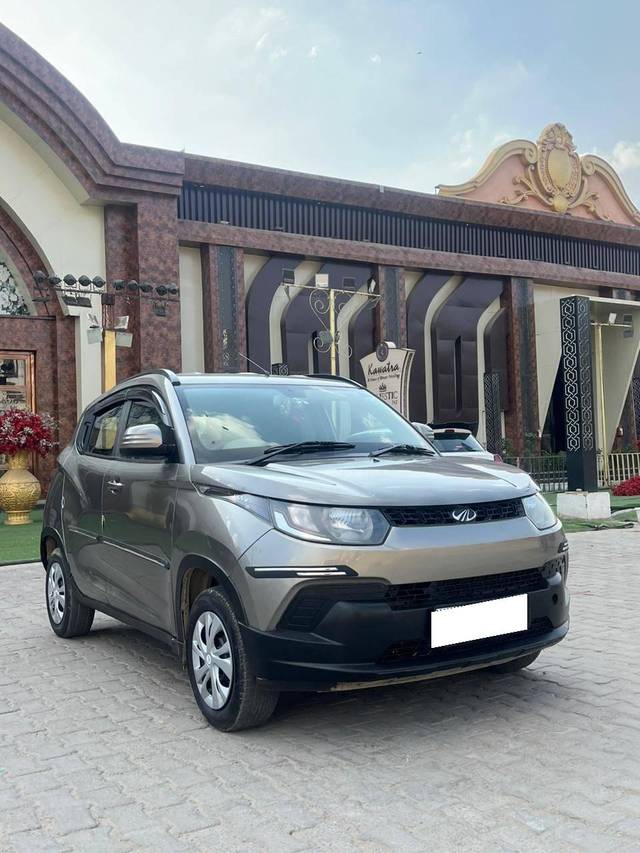 https://images10.gaadi.com/usedcar_image/4591250/original/processed_acae508c91e0504a39e388529bf63188.jpg?imwidth=6400