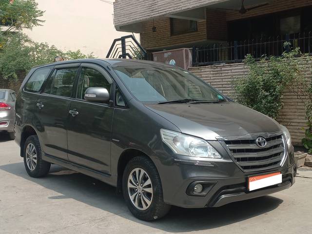 https://images10.gaadi.com/usedcar_image/4591251/original/processed_1078ea3c8d68283d26eca62e49d9fecc.jpg?imwidth=6400