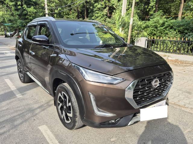https://images10.gaadi.com/usedcar_image/4591260/original/processed_f5e7d5c6a5ea693a84f72200017d8693.jpg?imwidth=6400