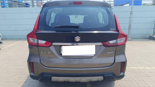 https://images10.gaadi.com/usedcar_image/4591270/original/processed_592a66a3ddf99936be3244f1997e6912.jpeg?imwidth=6401