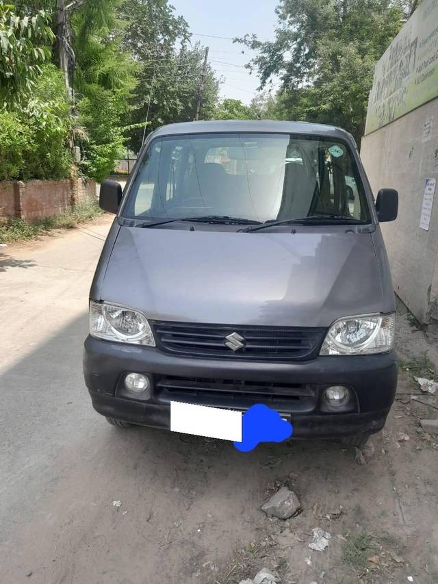 https://images10.gaadi.com/usedcar_image/4591279/original/processed_5f1eb024aef1a5a3340e7fd4843ad8b7.jpg?imwidth=6402