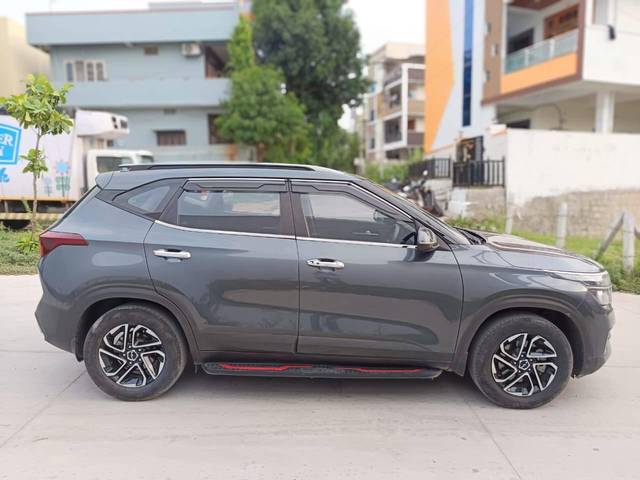 https://images10.gaadi.com/usedcar_image/4591291/original/processed_0e390427a51cca661ed9b565d36bb6d8.jpg?imwidth=6401