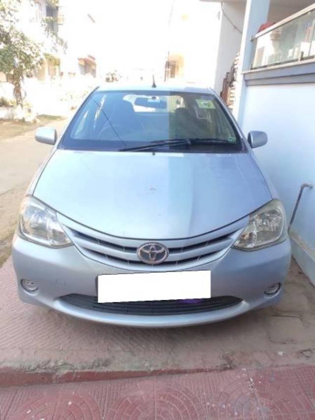 https://images10.gaadi.com/usedcar_image/4591297/original/processed_6658866f-6904-4494-bccc-e337beed2bfd.jpg?imwidth=6400