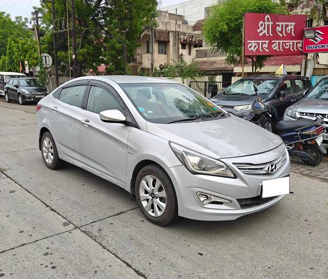 https://images10.gaadi.com/usedcar_image/4591298/original/processed_70212740832a7293766a633168ca6f76.jpg?imwidth=6400