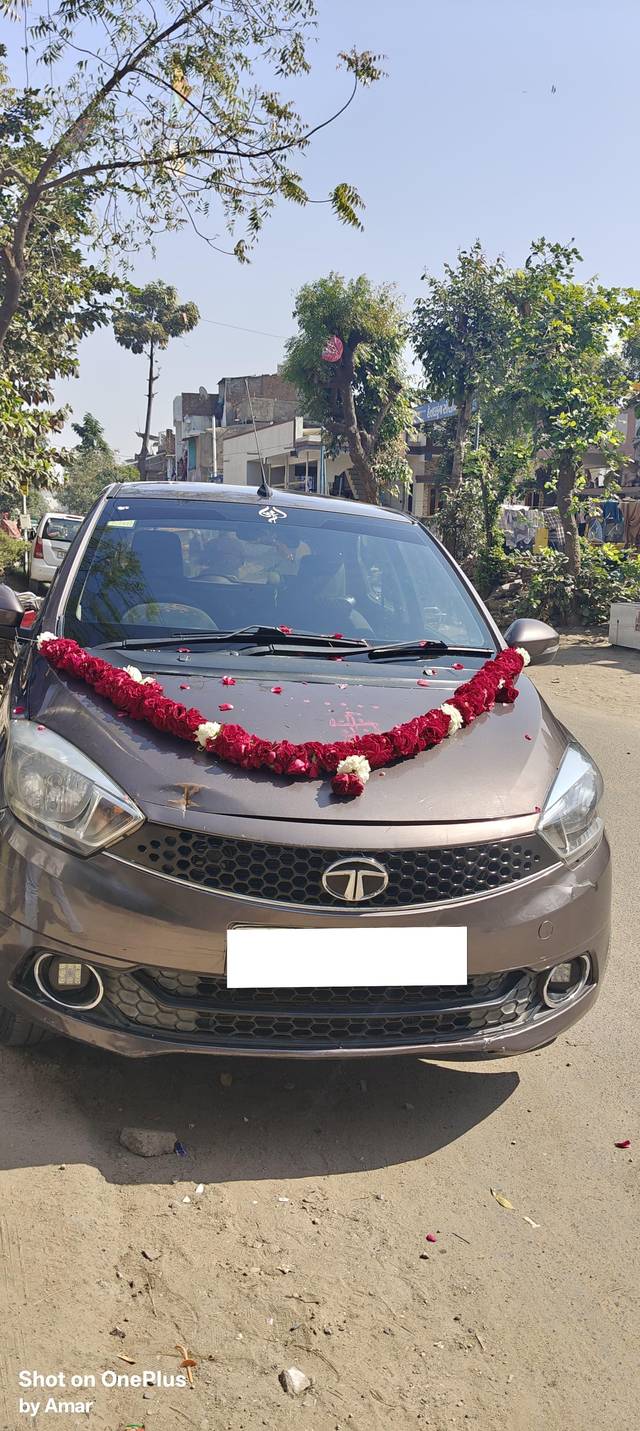 https://images10.gaadi.com/usedcar_image/4591343/original/processed_72bbf9da-11a3-43c5-8d17-52cfbf4ba278.jpg?imwidth=6400