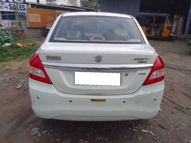 https://images10.gaadi.com/usedcar_image/4591348/original/processed_e9573cfa411ce221192934c583e253b4.jpg?imwidth=6402
