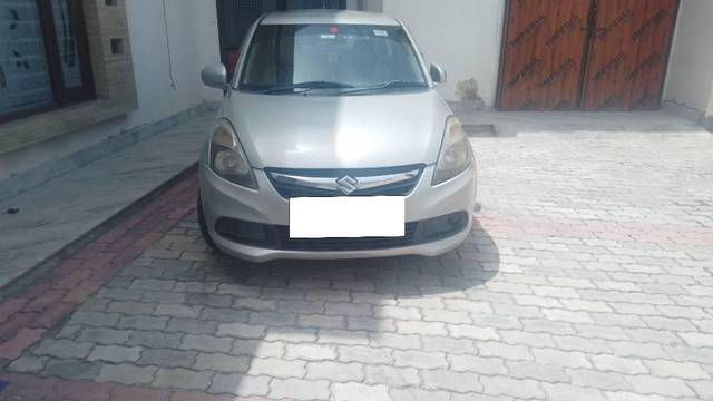 https://images10.gaadi.com/usedcar_image/4591349/original/processed_a539191b-51ee-44ae-9328-afcc6b71b6a3.jpeg?imwidth=6402