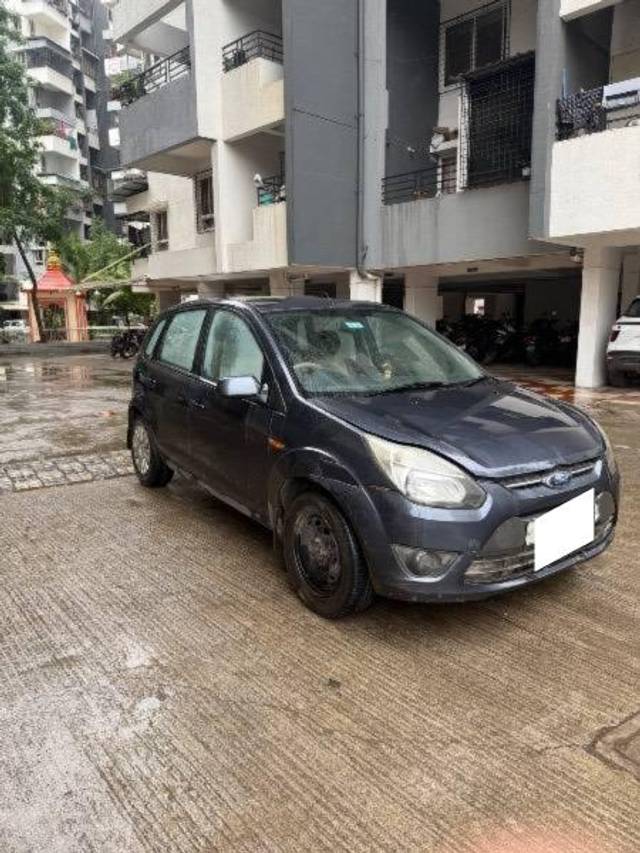https://images10.gaadi.com/usedcar_image/4591360/original/processed_5abb806e-b903-43d4-92fd-5b2207d931c6.jpeg?imwidth=6400