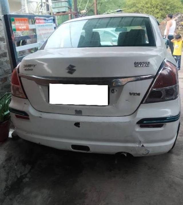 https://images10.gaadi.com/usedcar_image/4591384/original/processed_3fba679b-4ad0-4743-89cc-2727530c4d6a.jpg?imwidth=6401