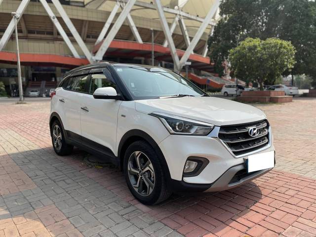 https://images10.gaadi.com/usedcar_image/4591385/original/processed_b91052482c8f07bdfe65bf2966296ff4.jpg?imwidth=6400