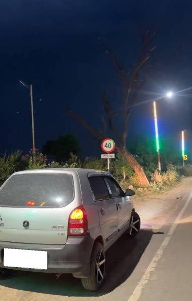 https://images10.gaadi.com/usedcar_image/4591400/original/processed_8d580af6-6b55-4e6c-b579-1039ee1e5e76.jpeg?imwidth=6400