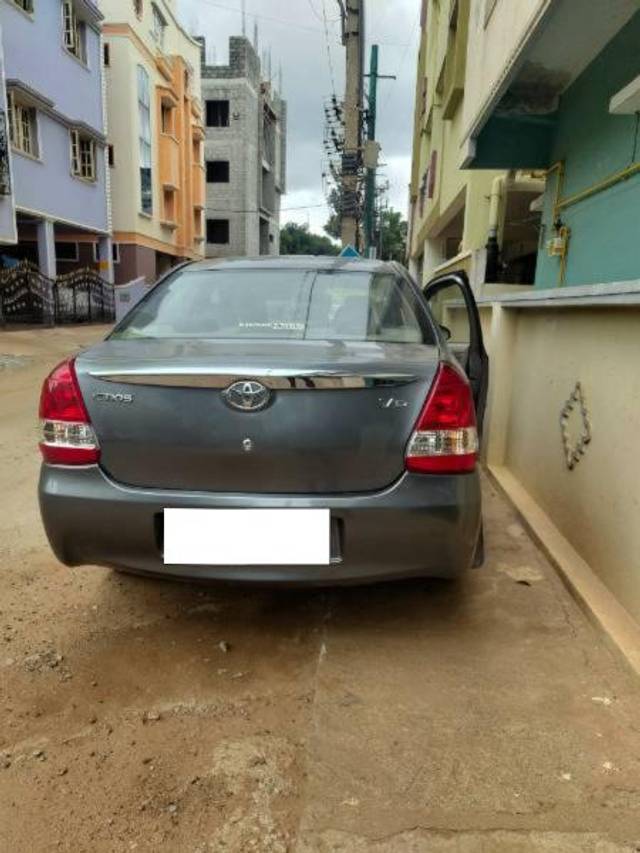 https://images10.gaadi.com/usedcar_image/4591408/original/processed_5bf5e64d-5ebb-450a-9922-3a7181b8aa17.jpg?imwidth=6401