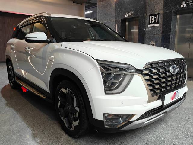 https://images10.gaadi.com/usedcar_image/4591414/original/processed_1e61129126c09087e44118f3455a5c87.jpg?imwidth=6400