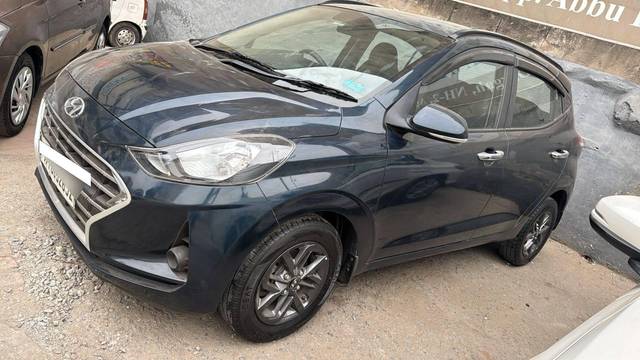 https://images10.gaadi.com/usedcar_image/4591418/original/processed_e3677b6599bc7a616de3bb0ad08c19c0.jpg?imwidth=6400