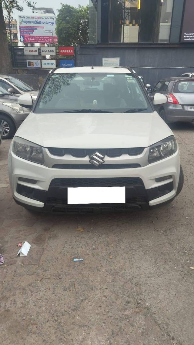 https://images10.gaadi.com/usedcar_image/4591421/original/processed_1e39694b2126191c05bb3049c0ba5d6c.jpg?imwidth=6400