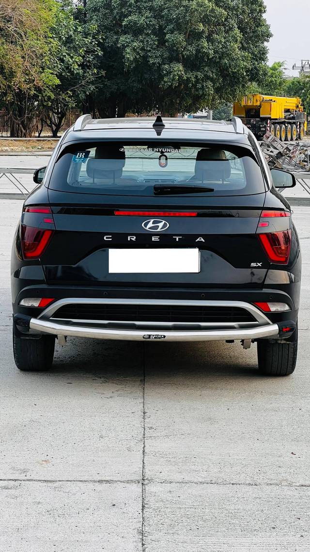 https://images10.gaadi.com/usedcar_image/4591436/original/processed_2ef4518db116bd455d4083b379810899.jpg?imwidth=6402