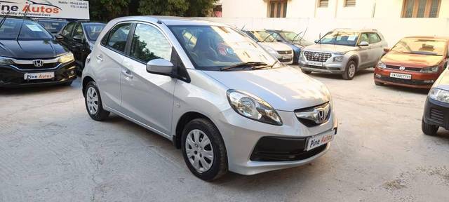 https://images10.gaadi.com/usedcar_image/4591439/original/processed_9f0775a7b03e9b6c9beb132832453b91.jpg?imwidth=6402
