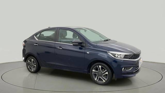 https://images10.gaadi.com/usedcar_image/4591445/original/08f4f4527c01d8110c4a8f0f53eab10c.jpg?imwidth=6400