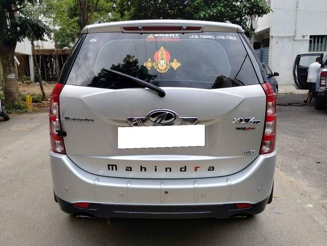 https://images10.gaadi.com/usedcar_image/4591486/original/processed_67e3687e64121da522b0b8ec7a282dcd.jpg?imwidth=6401