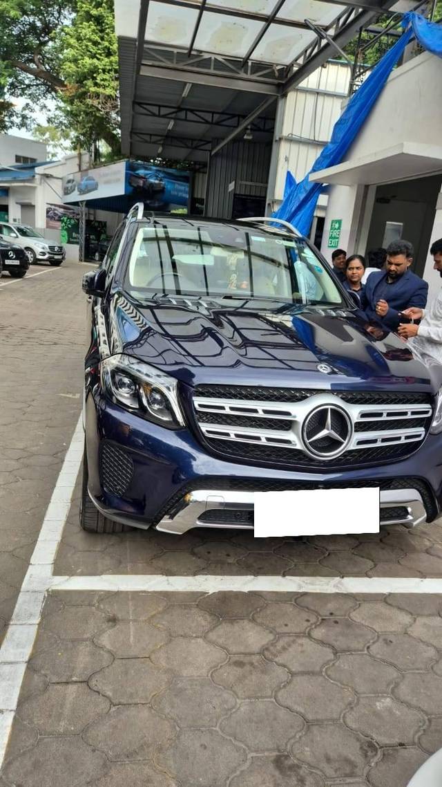 https://images10.gaadi.com/usedcar_image/4591549/original/processed_034dcff3-48c8-4936-97fb-81e9cbef62b5.jpg?imwidth=6400