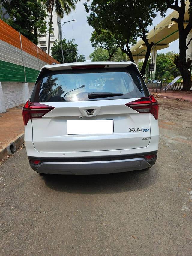 https://images10.gaadi.com/usedcar_image/4591602/original/processed_88cdfefac0cc526d4d0f0e0140891ebd.jpg?imwidth=6402