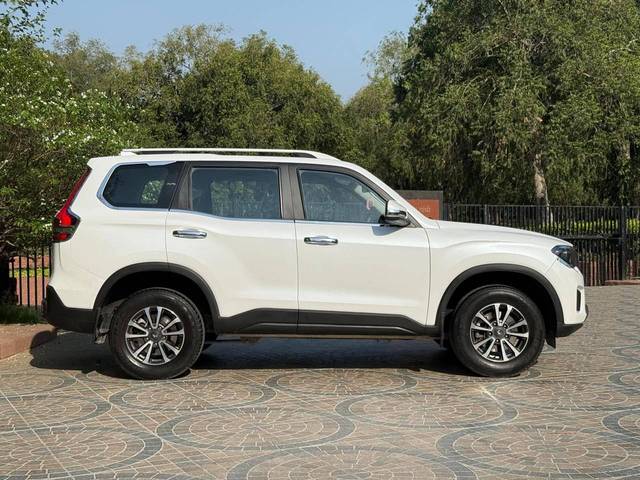 https://images10.gaadi.com/usedcar_image/4591605/original/processed_c731b00ac73af20b1103e6f90fa33db5.jpg?imwidth=6401