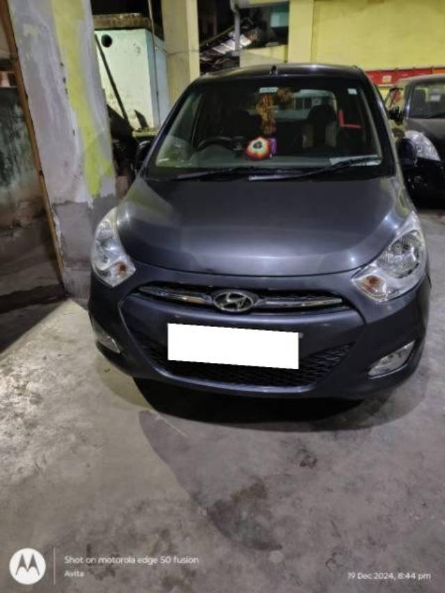 https://images10.gaadi.com/usedcar_image/4591637/original/processed_b73b847e-940b-480b-8adf-948327d6c44c.jpg?imwidth=6400