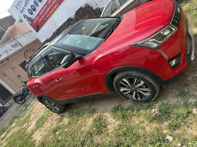 https://images10.gaadi.com/usedcar_image/4591642/original/fb743466-0038-4cd2-9af6-81a165728d9f.png?imwidth=6402