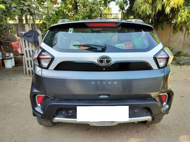 https://images10.gaadi.com/usedcar_image/4591656/original/processed_a97a9f01-b726-48f7-88e7-d02dc04b9f96.jpeg?imwidth=6401