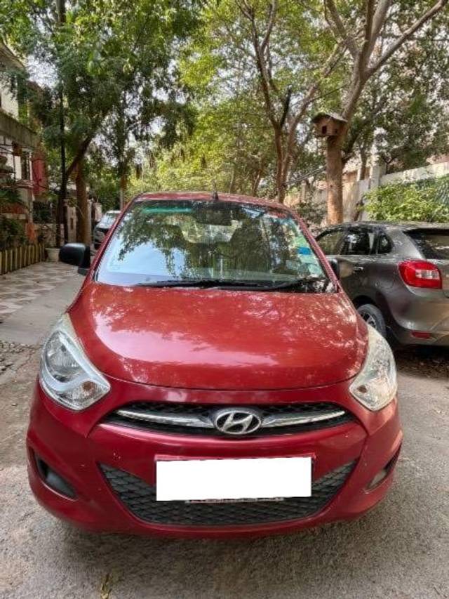 https://images10.gaadi.com/usedcar_image/4591667/original/processed_d3f84c27-863e-4845-8bc5-18d80550ca29.jpeg?imwidth=6402