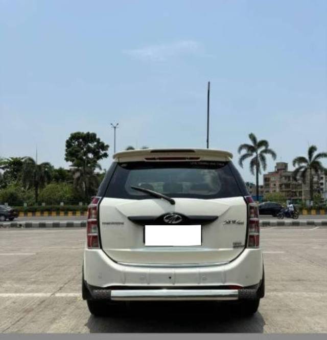 https://images10.gaadi.com/usedcar_image/4591770/original/processed_b4abe3dd-4763-4a29-8f86-422a586d18a0.jpg?imwidth=6401